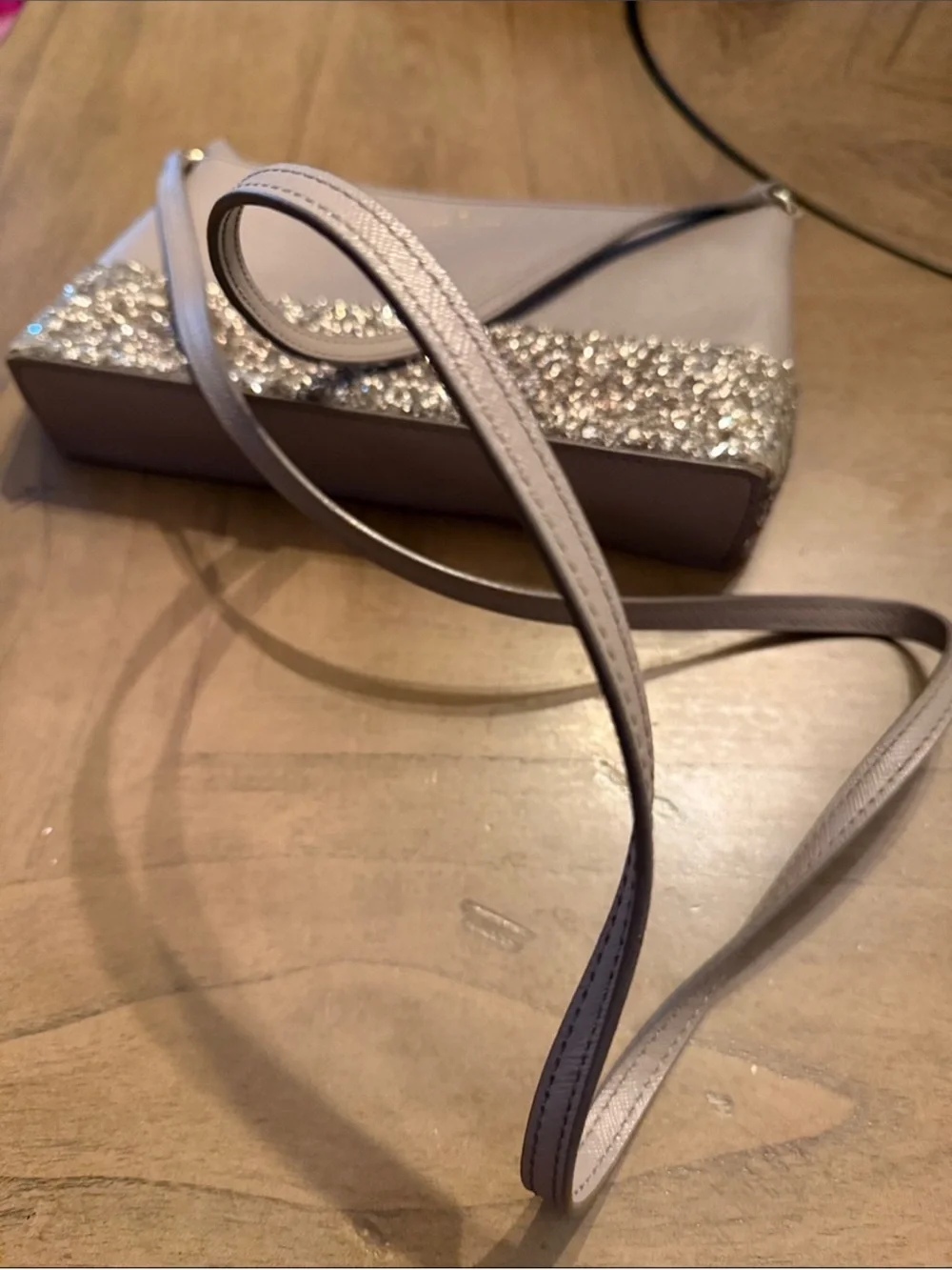 Kate Spade Grey Gold Leather Glitter Crossbody Bag EUC 10”x 6”- 20”handle drop